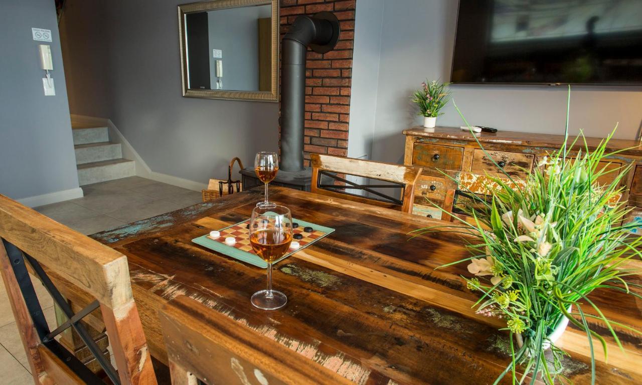 Sloneczny Chelm - Apartamenty W Gorach, Prywatna Sauna Jacuzzi Balia W Cenie, Spa, Grill, Stok Narciarski Myslenice, Sciezki Rowerowe, Rzeka Raba, Widok Na Tatry Luaran gambar