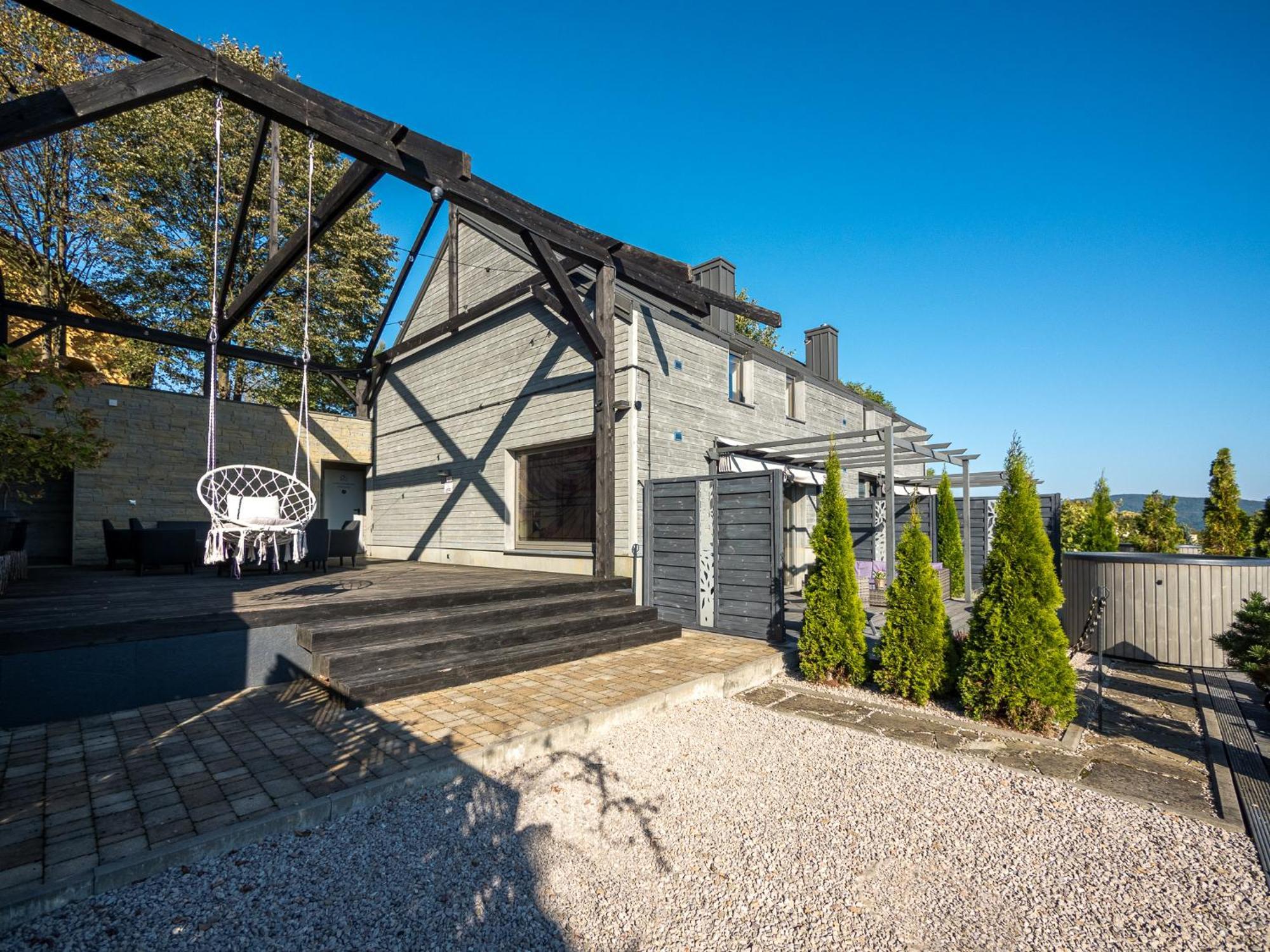 Sloneczny Chelm - Apartamenty W Gorach, Prywatna Sauna Jacuzzi Balia W Cenie, Spa, Grill, Stok Narciarski Myslenice, Sciezki Rowerowe, Rzeka Raba, Widok Na Tatry Luaran gambar