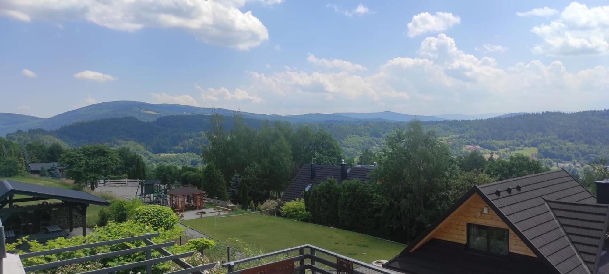 Sloneczny Chelm - Apartamenty W Gorach, Prywatna Sauna Jacuzzi Balia W Cenie, Spa, Grill, Stok Narciarski Myslenice, Sciezki Rowerowe, Rzeka Raba, Widok Na Tatry Luaran gambar