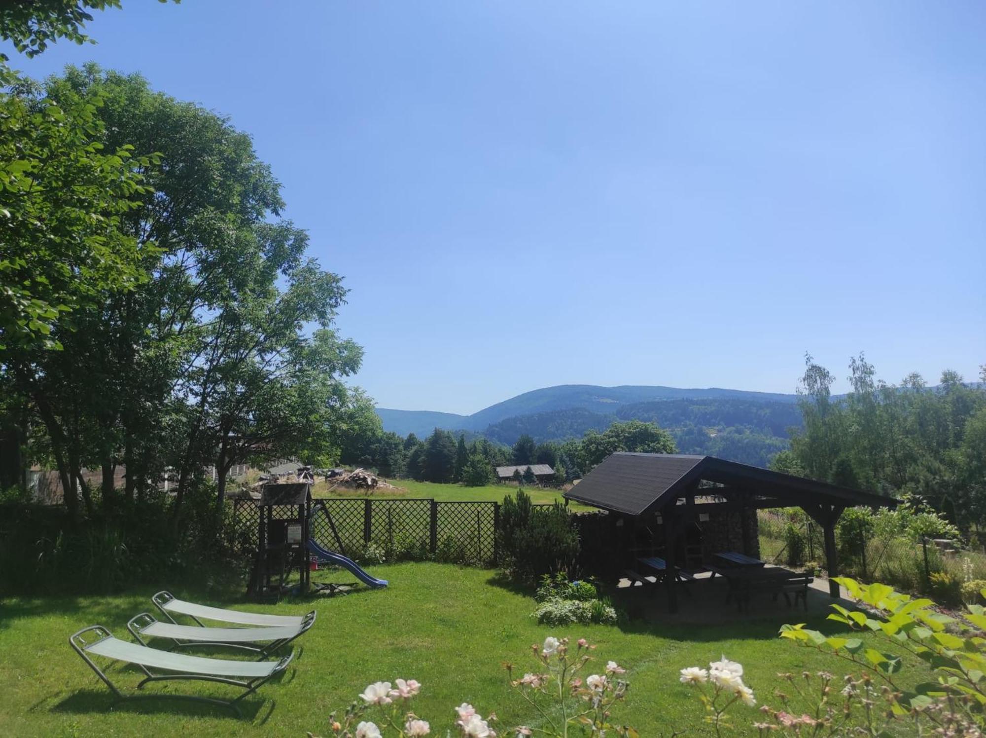 Sloneczny Chelm - Apartamenty W Gorach, Prywatna Sauna Jacuzzi Balia W Cenie, Spa, Grill, Stok Narciarski Myslenice, Sciezki Rowerowe, Rzeka Raba, Widok Na Tatry Luaran gambar