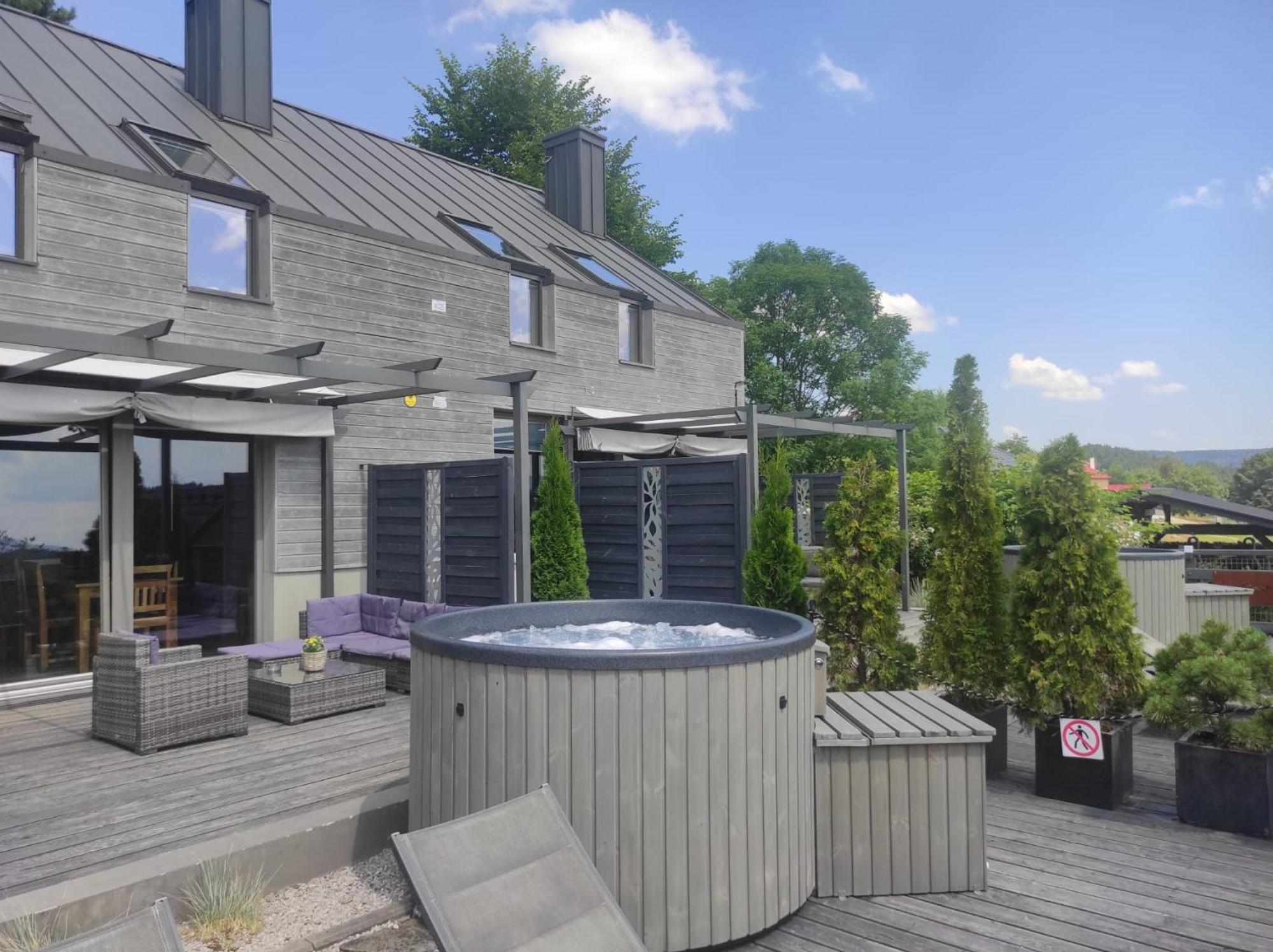 Sloneczny Chelm - Apartamenty W Gorach, Prywatna Sauna Jacuzzi Balia W Cenie, Spa, Grill, Stok Narciarski Myslenice, Sciezki Rowerowe, Rzeka Raba, Widok Na Tatry Luaran gambar