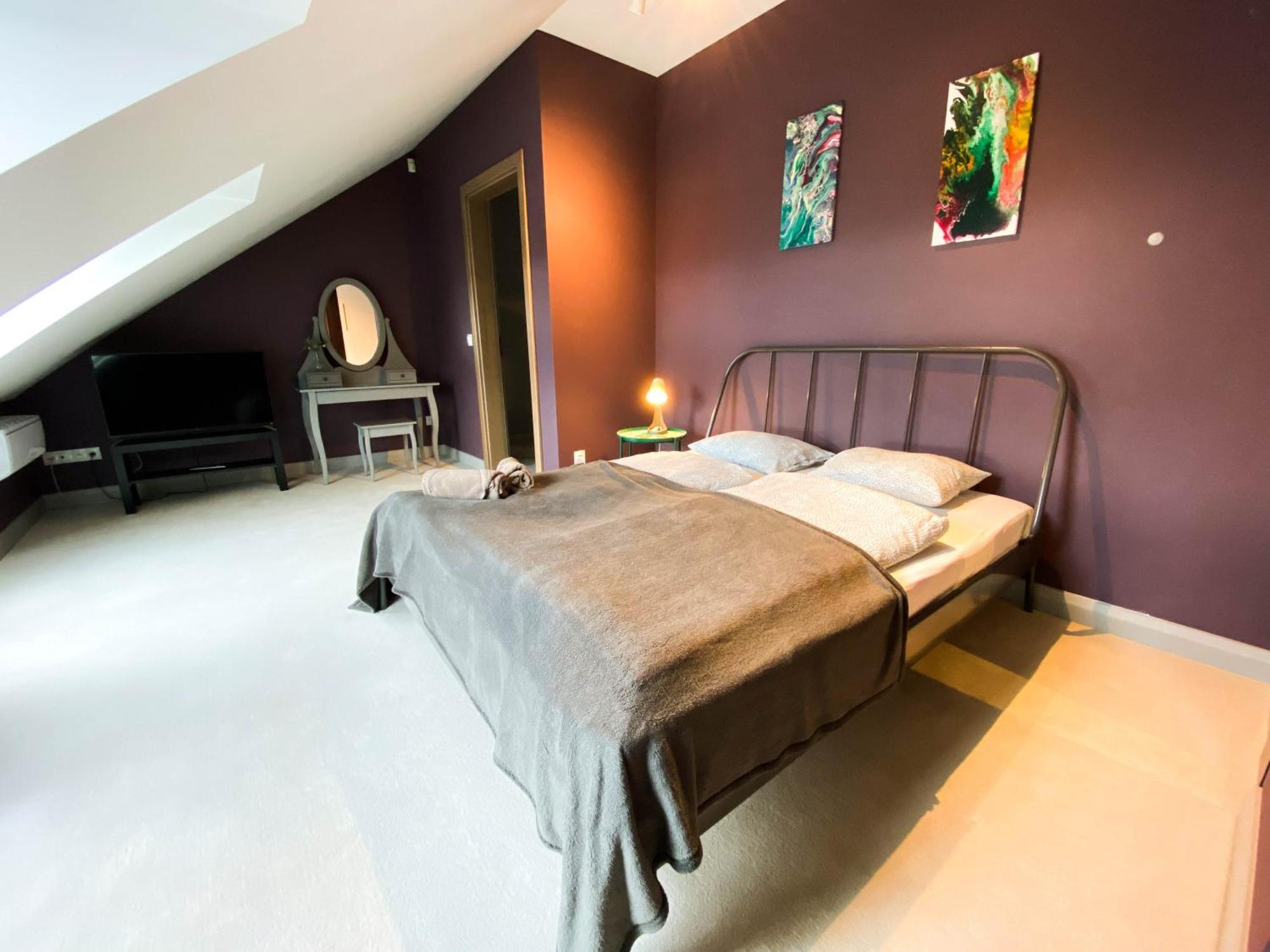 Sloneczny Chelm - Apartamenty W Gorach, Prywatna Sauna Jacuzzi Balia W Cenie, Spa, Grill, Stok Narciarski Myslenice, Sciezki Rowerowe, Rzeka Raba, Widok Na Tatry Luaran gambar