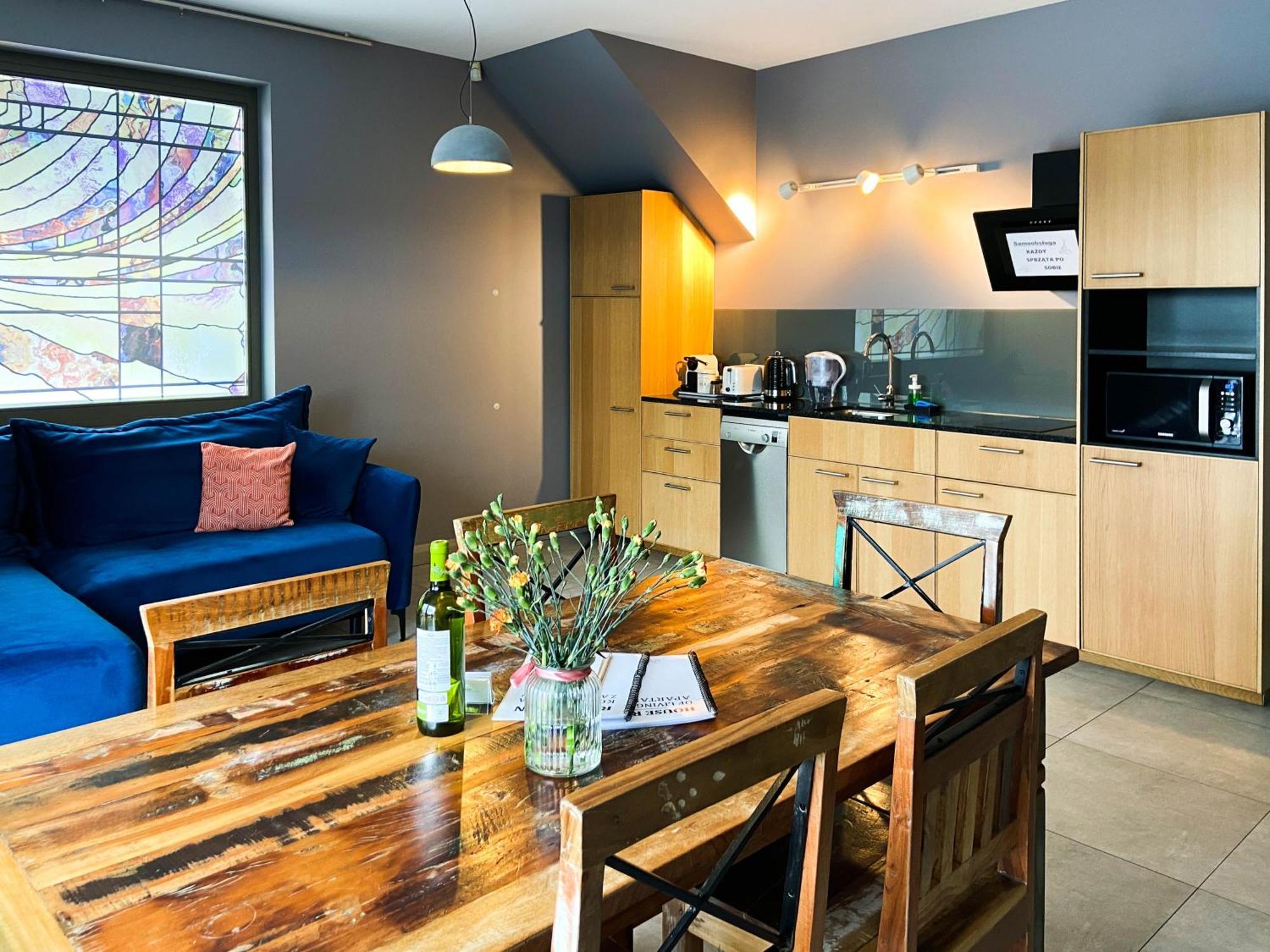 Sloneczny Chelm - Apartamenty W Gorach, Prywatna Sauna Jacuzzi Balia W Cenie, Spa, Grill, Stok Narciarski Myslenice, Sciezki Rowerowe, Rzeka Raba, Widok Na Tatry Luaran gambar
