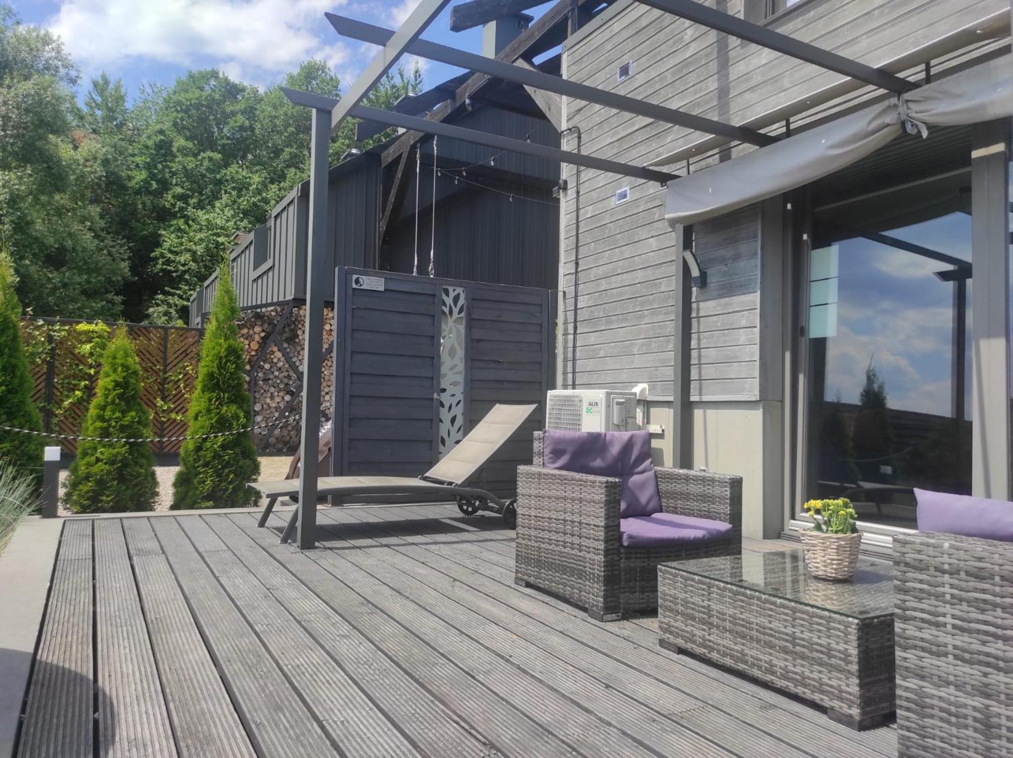 Sloneczny Chelm - Apartamenty W Gorach, Prywatna Sauna Jacuzzi Balia W Cenie, Spa, Grill, Stok Narciarski Myslenice, Sciezki Rowerowe, Rzeka Raba, Widok Na Tatry Luaran gambar