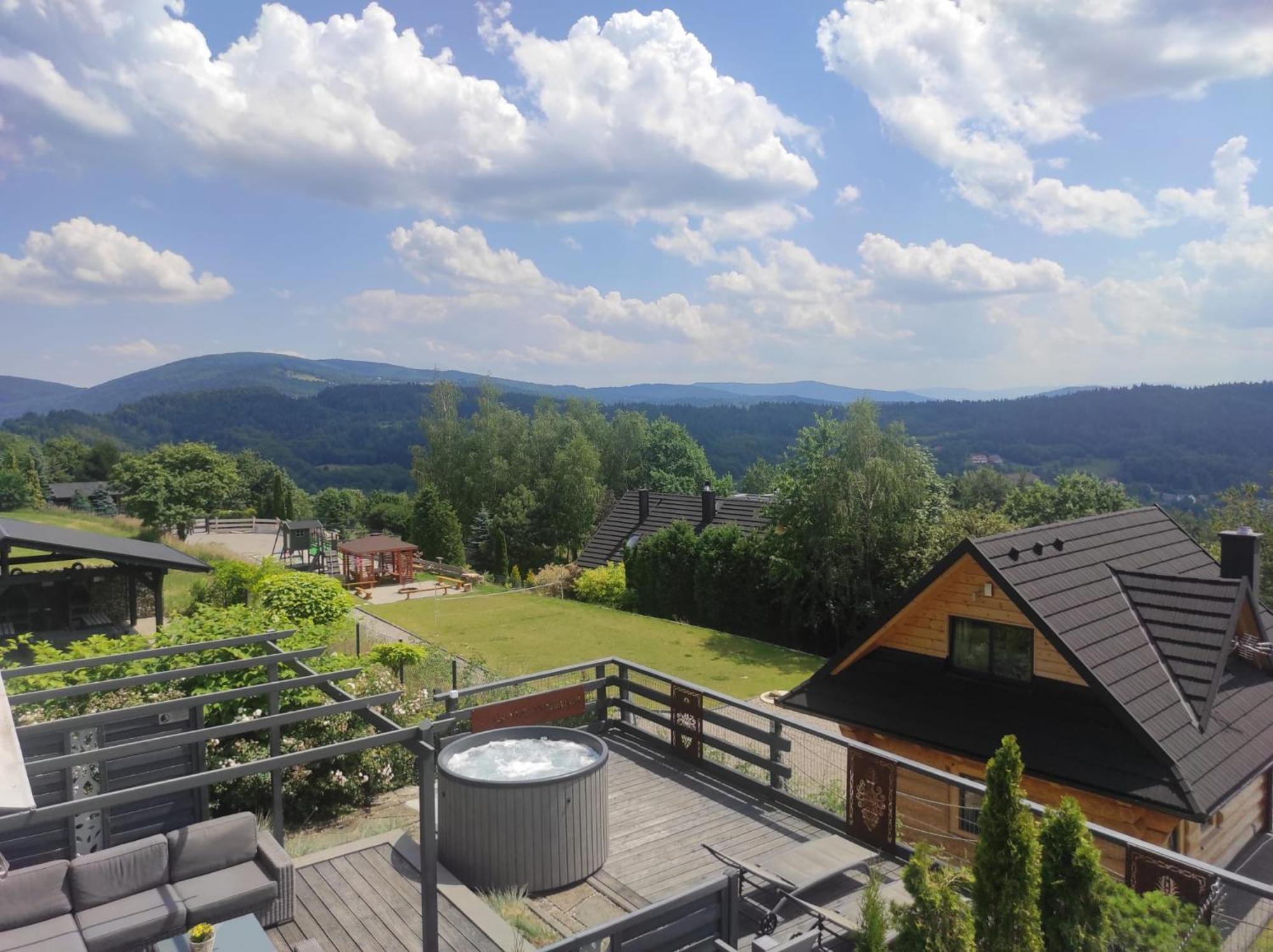 Sloneczny Chelm - Apartamenty W Gorach, Prywatna Sauna Jacuzzi Balia W Cenie, Spa, Grill, Stok Narciarski Myslenice, Sciezki Rowerowe, Rzeka Raba, Widok Na Tatry Luaran gambar