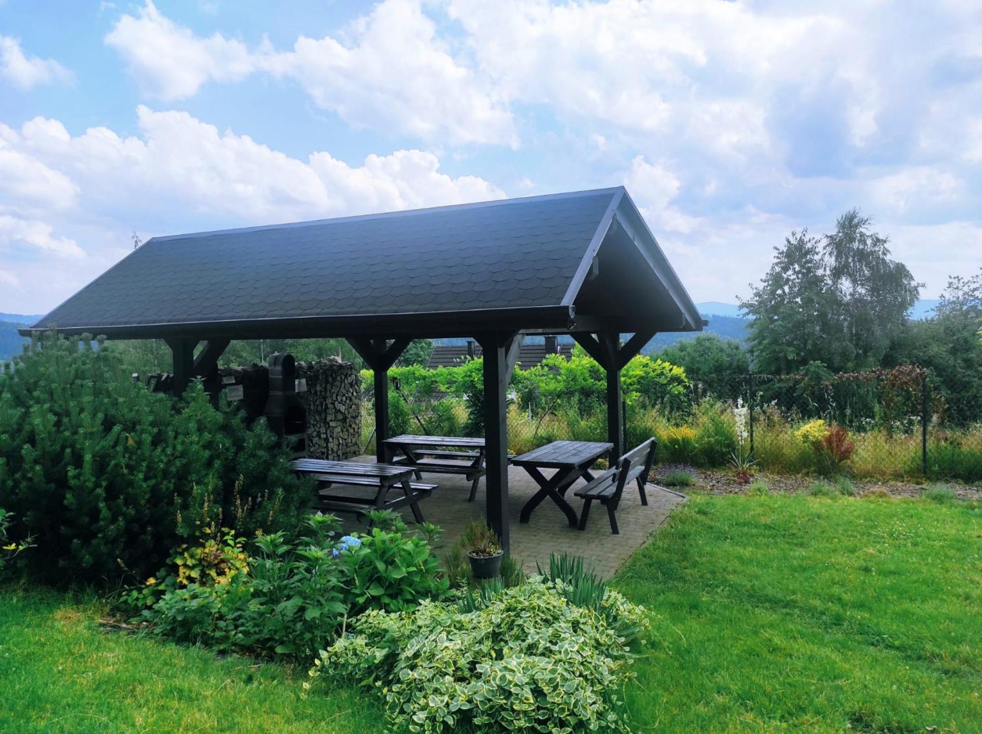 Sloneczny Chelm - Apartamenty W Gorach, Prywatna Sauna Jacuzzi Balia W Cenie, Spa, Grill, Stok Narciarski Myslenice, Sciezki Rowerowe, Rzeka Raba, Widok Na Tatry Luaran gambar